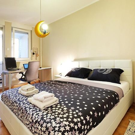 Sky City View Apartment & Big Terrace Belgrád Kültér fotó